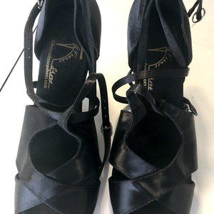 Women’s GFranco Latin Ballroom Dance Shoes. Size 8.5